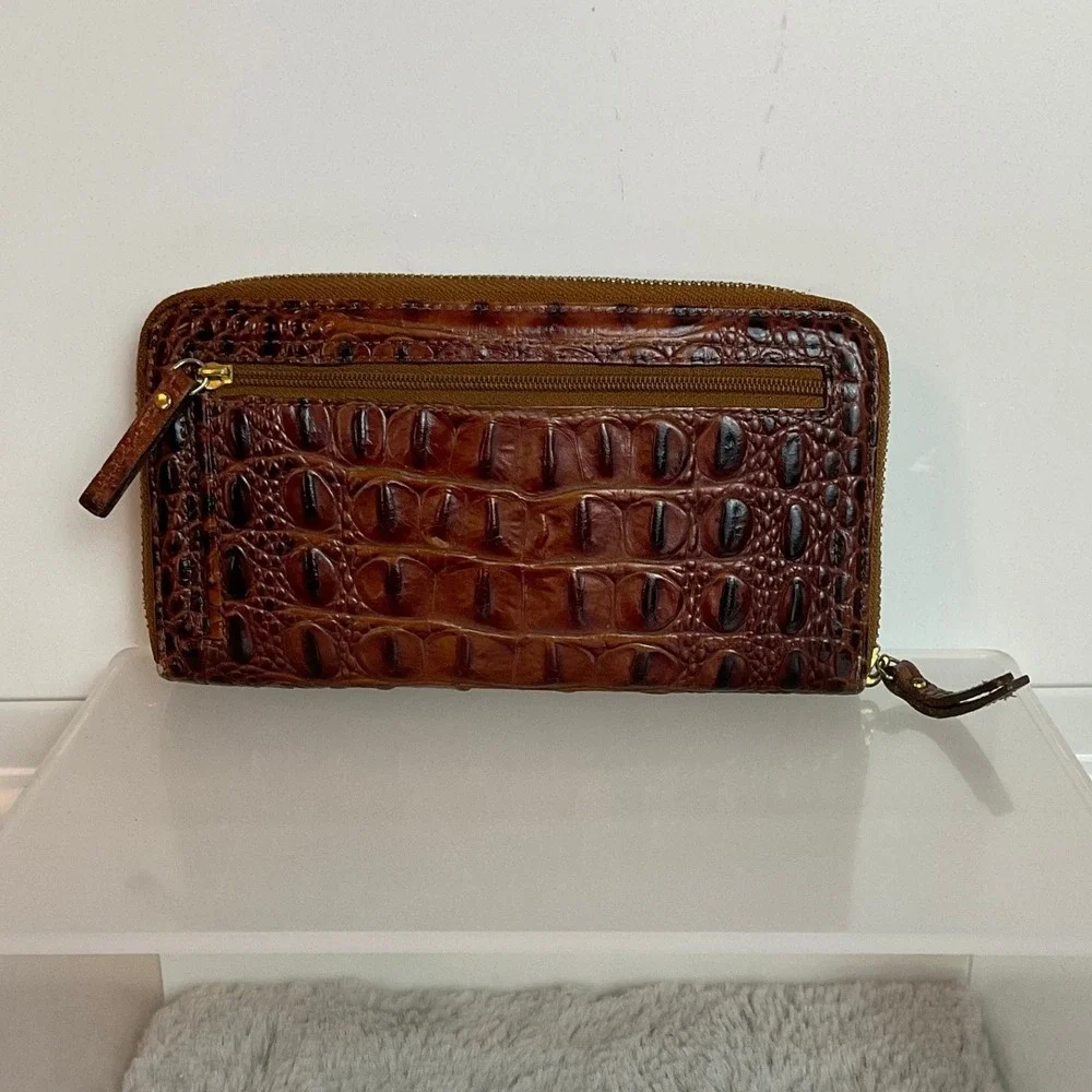 Brahmin Vintage Melbourne Zip Around Wallet Pecan Brown Croc Embossed Leather